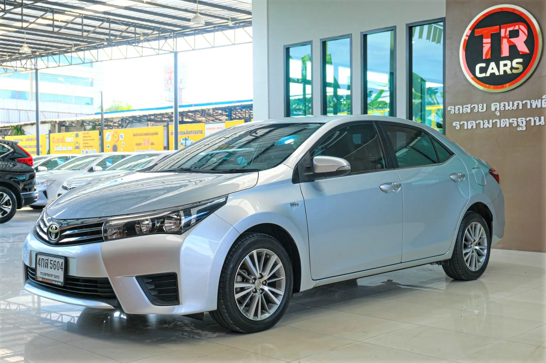 TOYOTA ALTIS 1.6 E 2016 AT CNG #4กส5604