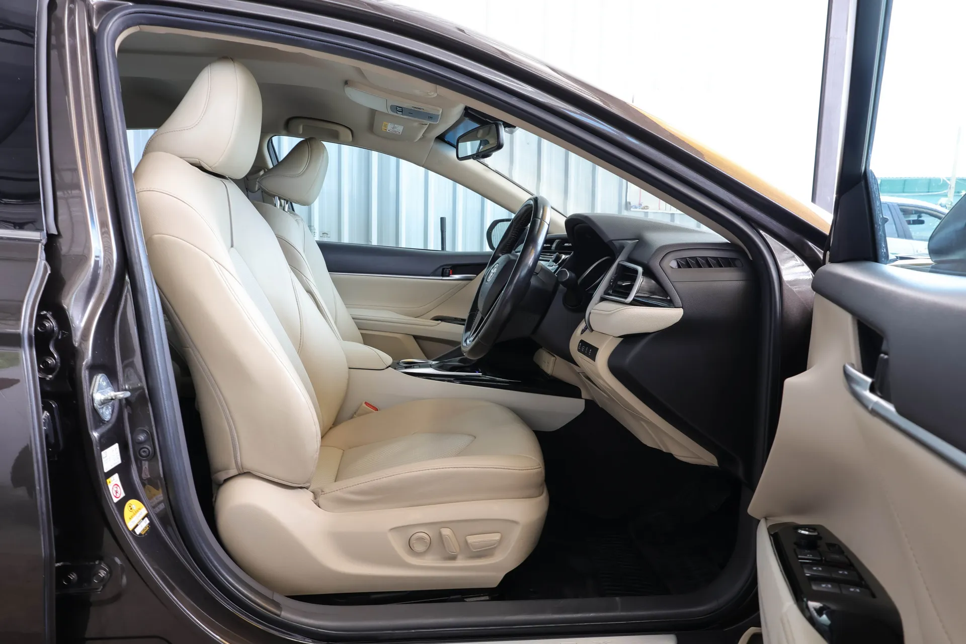 CAMRY 2.0 G 2018 AT #5ขฒ-2103 - Image 16