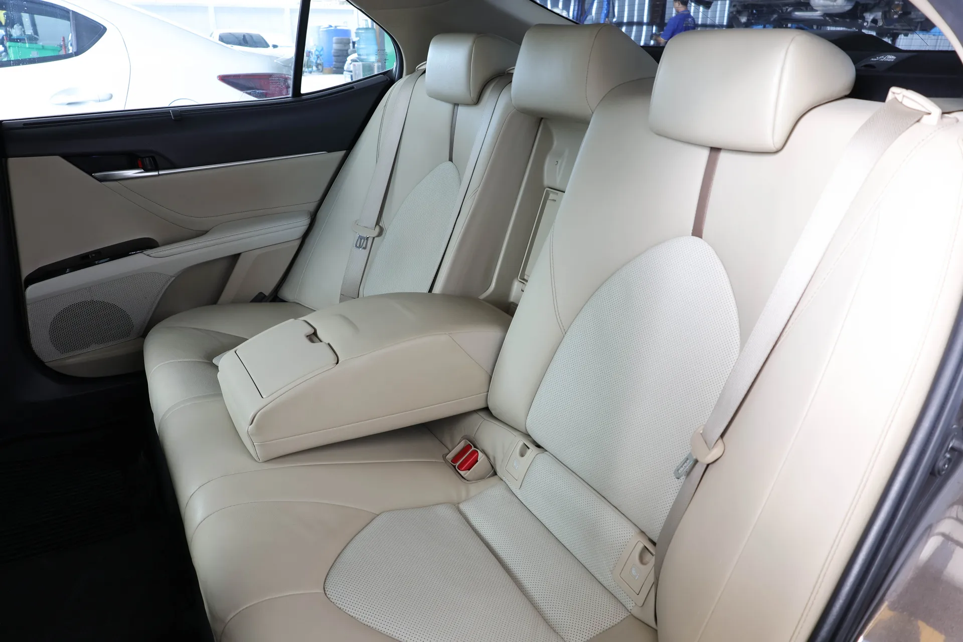 CAMRY 2.0 G 2018 AT #5ขฒ-2103 - Image 19