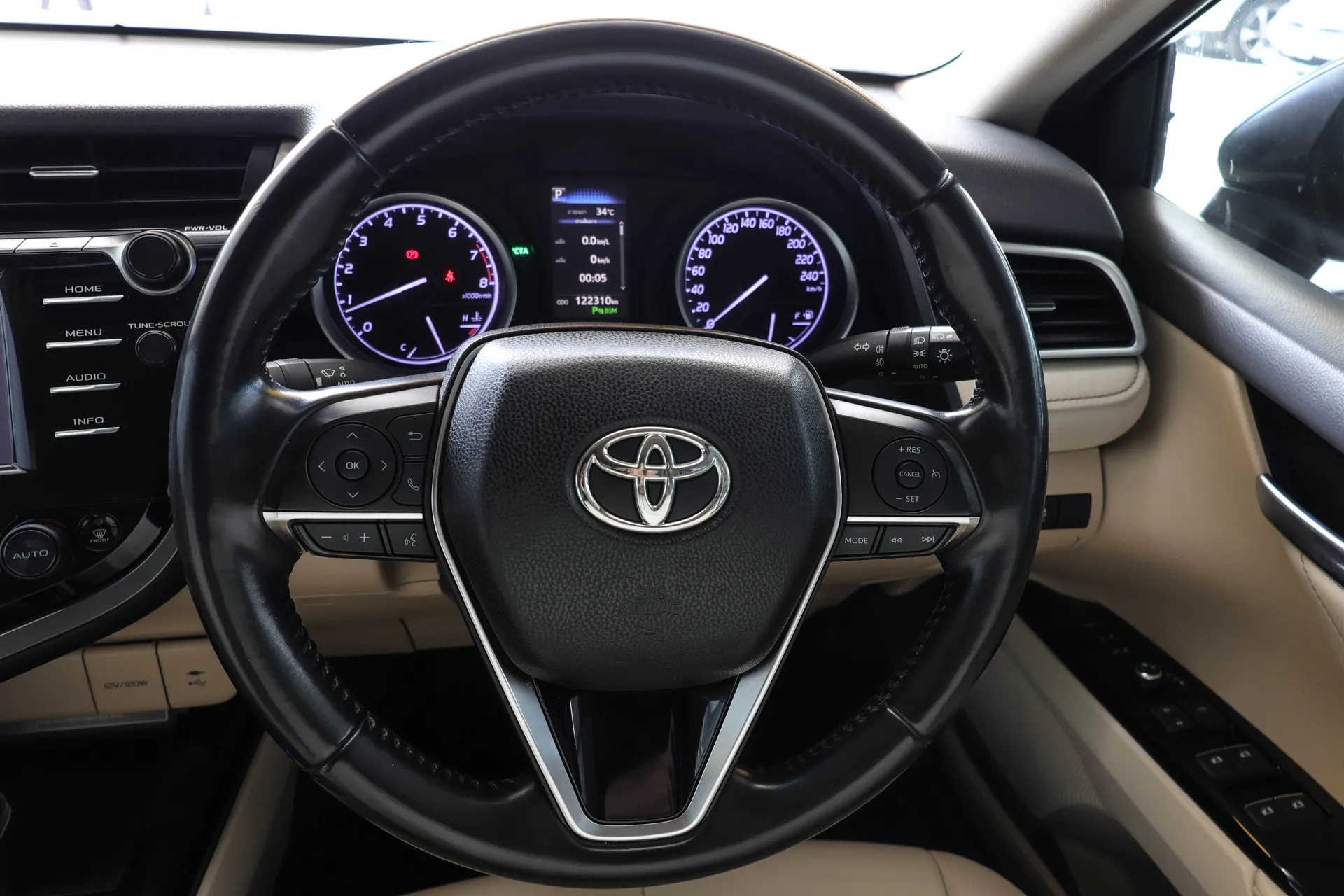 CAMRY 2.0 G 2018 AT #5ขฒ-2103 - Image 8