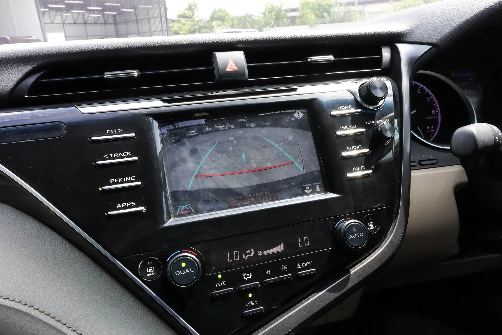 CAMRY 2.0 G 2018 AT #5ขฒ-2103 - Image 10