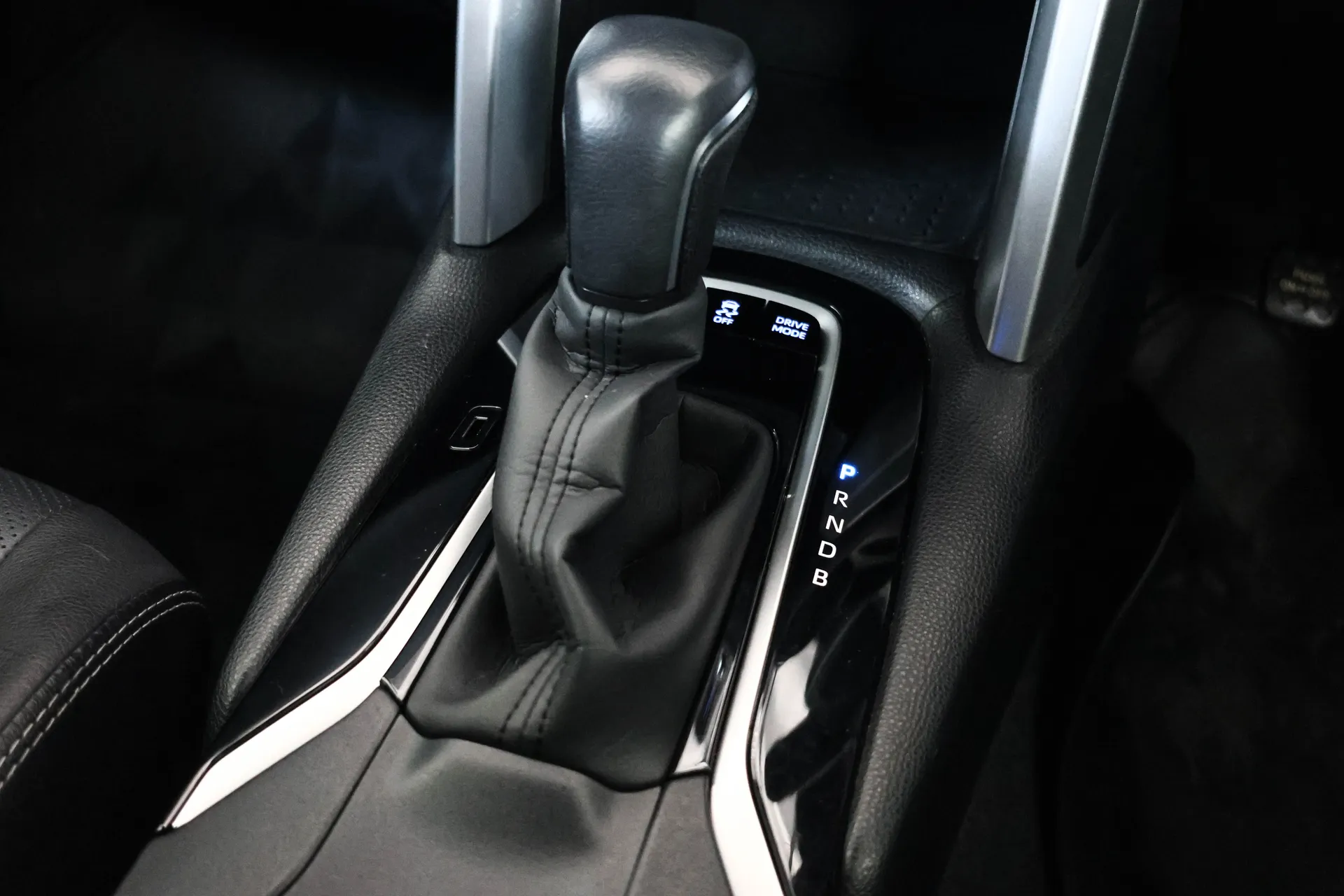 COROLLA CROSS 1.8 HYBRID 2021 AT #9กธ-408 - Image 8