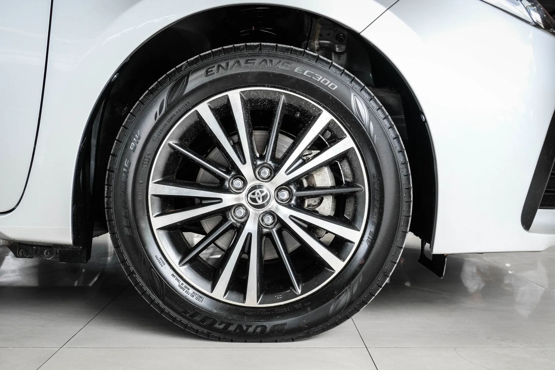 TOYOTA ALTIS 1.6 G 2017 AT #6กร5716 - Image 18