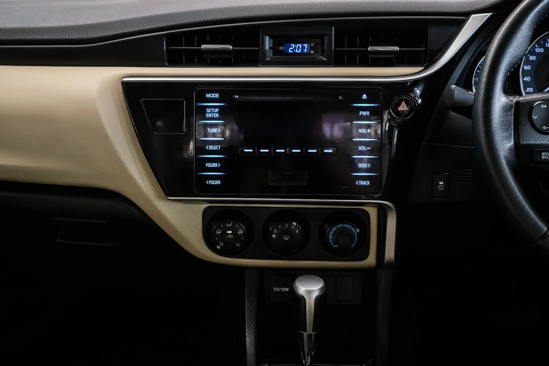 TOYOTA ALTIS 1.6 G 2017 AT #6กร5716 - Image 7