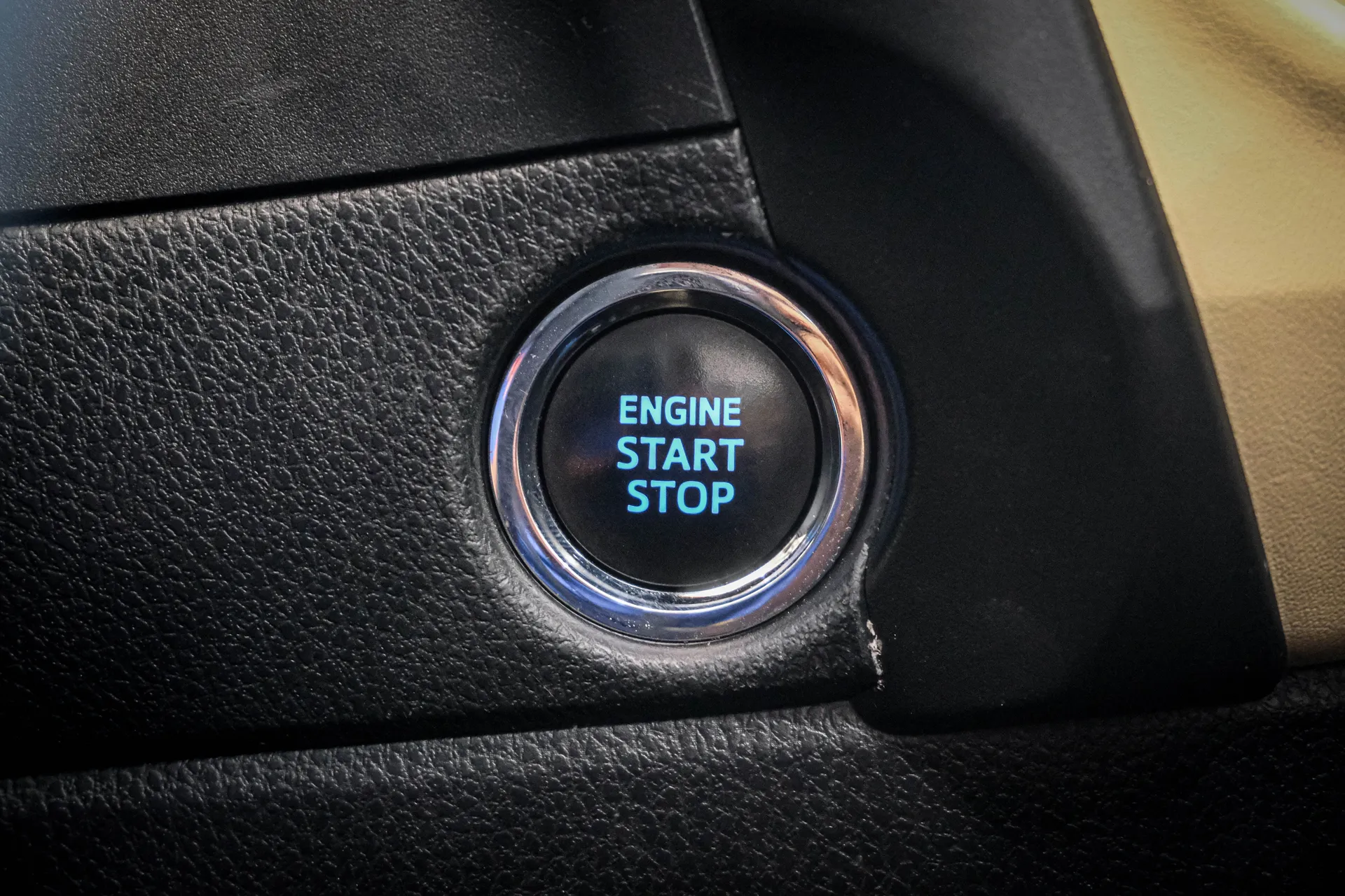 TOYOTA ALTIS 1.6 G 2018 AT #7กฌ3748 - Image 6