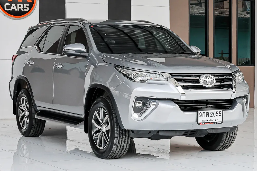 FORTUNER 2.4 V 2019 AT