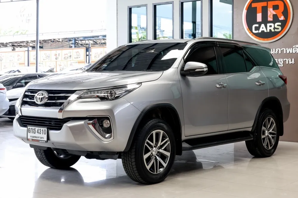 FORTUNER 2.8 V 2017 AT