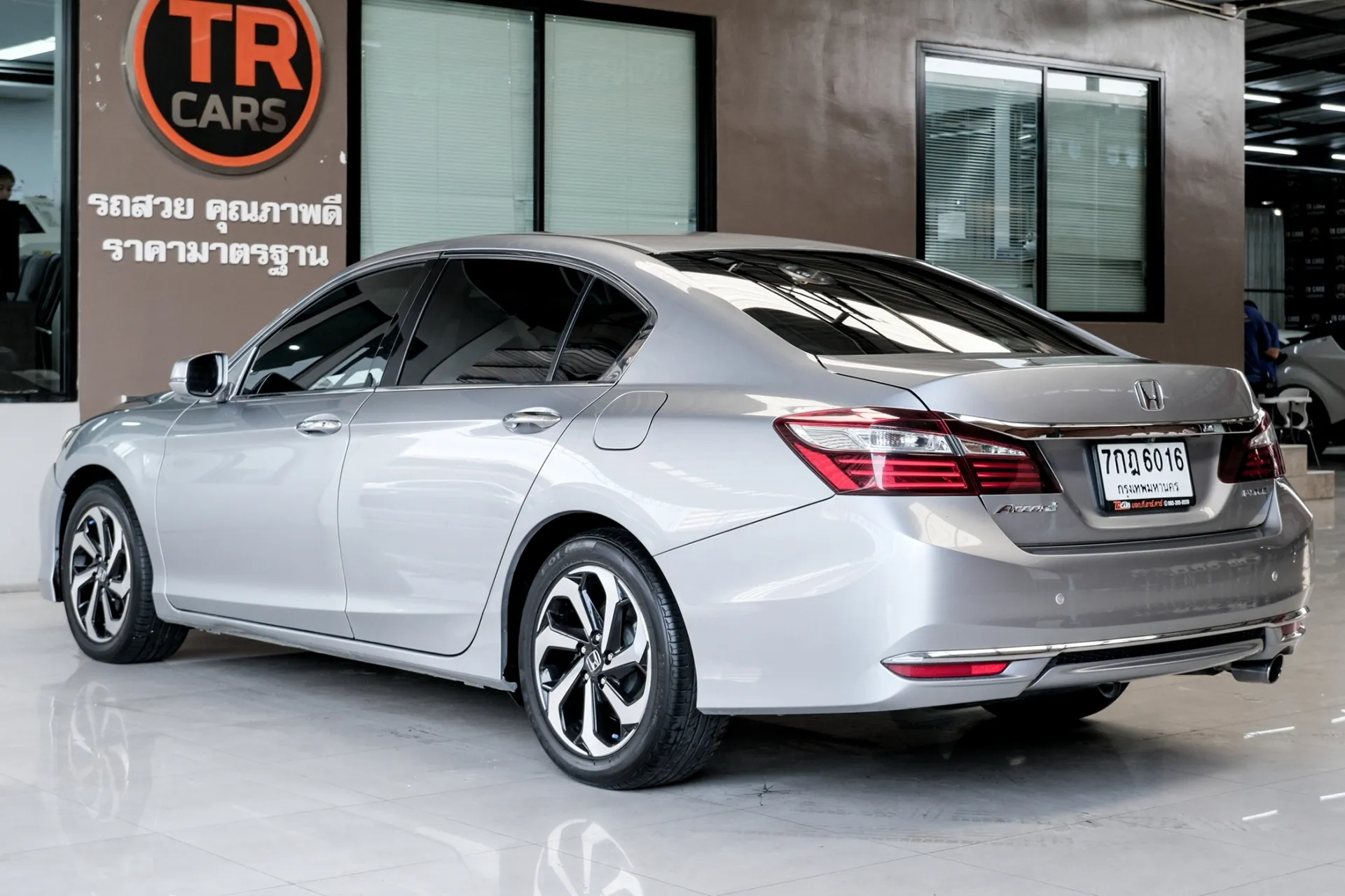 HONDA ACCORD 2.0 EL 2017 AT # 7กฏ 6016 - Image 20