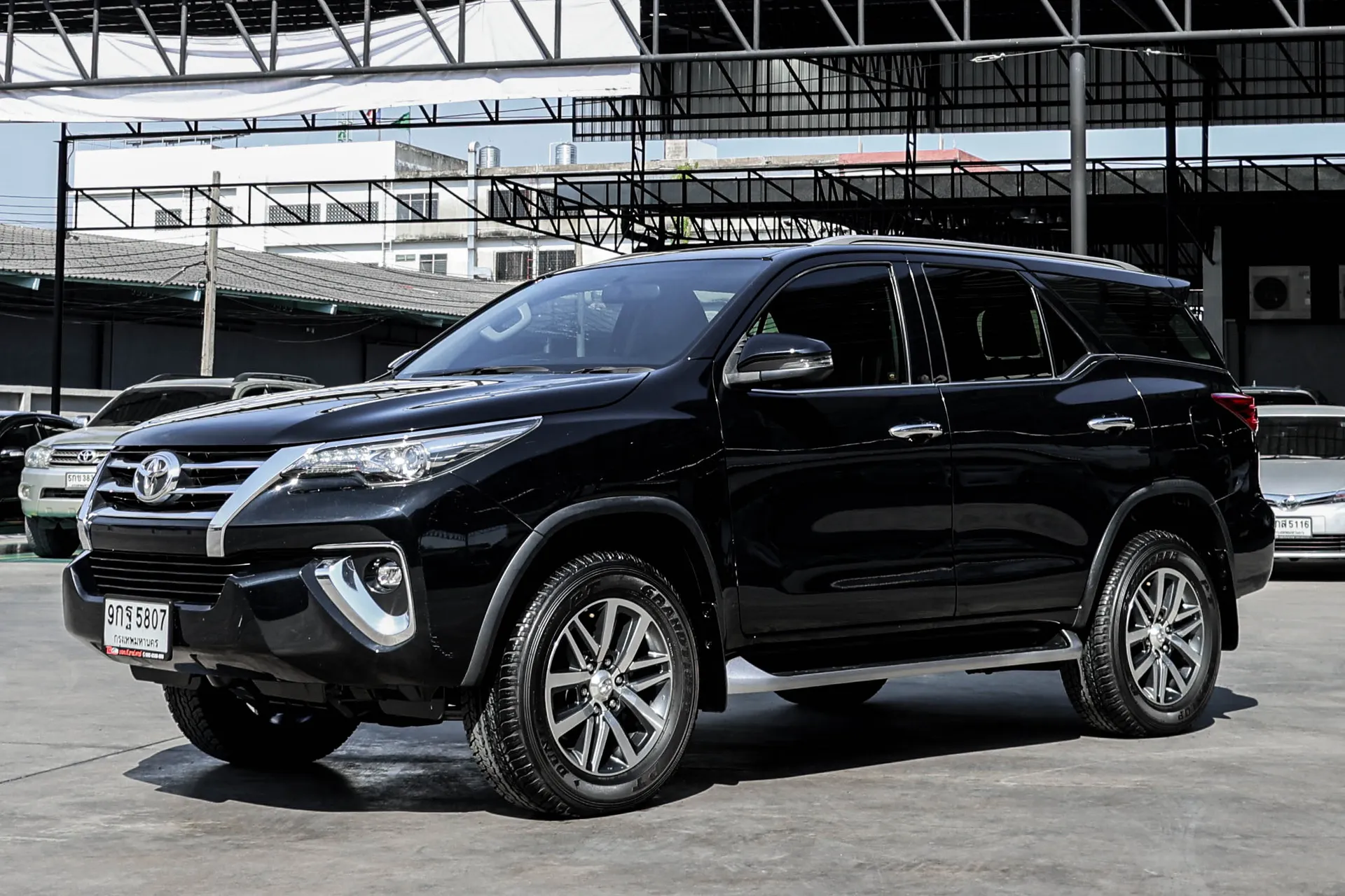 FORTUNER 2.4 V 2019 AT #9กฐ-5807
