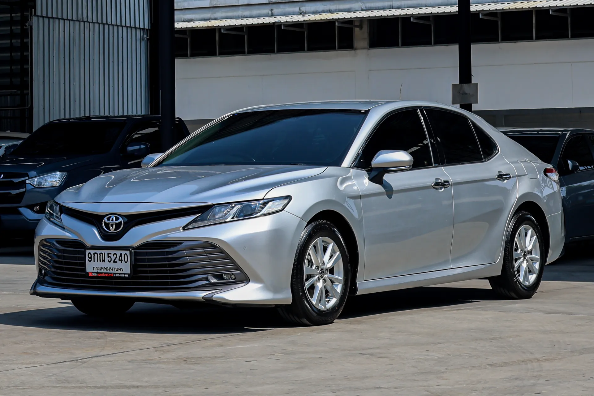CAMRY 2.0 G 2019 AT #9กฌ-5240 - Image 17