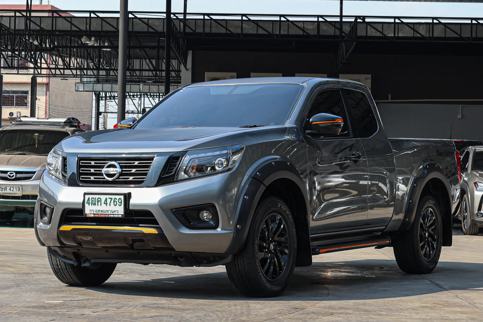 NAVARA NP300 KING CAB BLACK EDITION 2.5 E MT 2020#4ฒค-4769