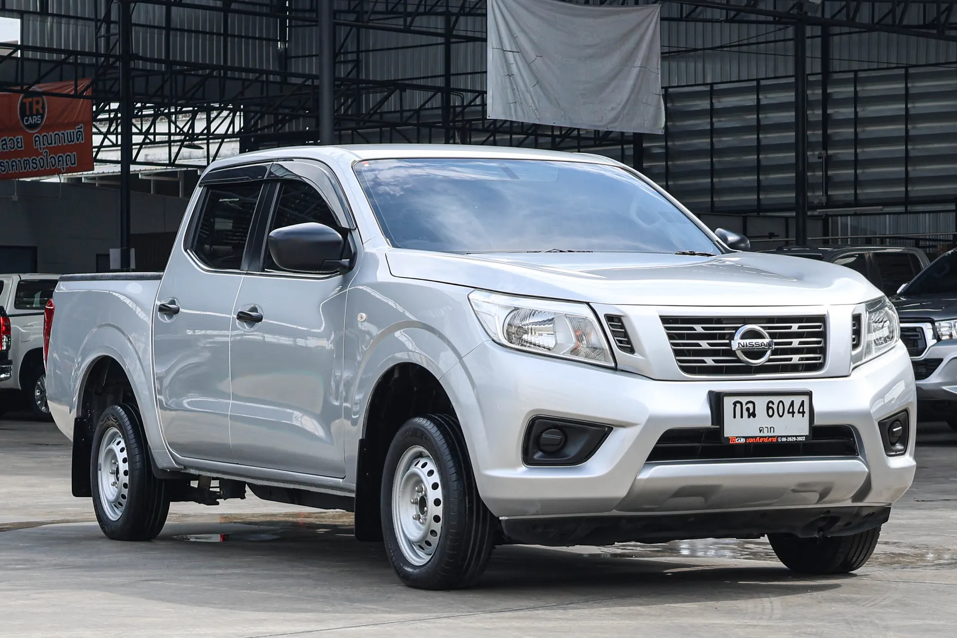 NISSAN NAVARA NP300 DOUBLE CAB 2.5S 2021 MT