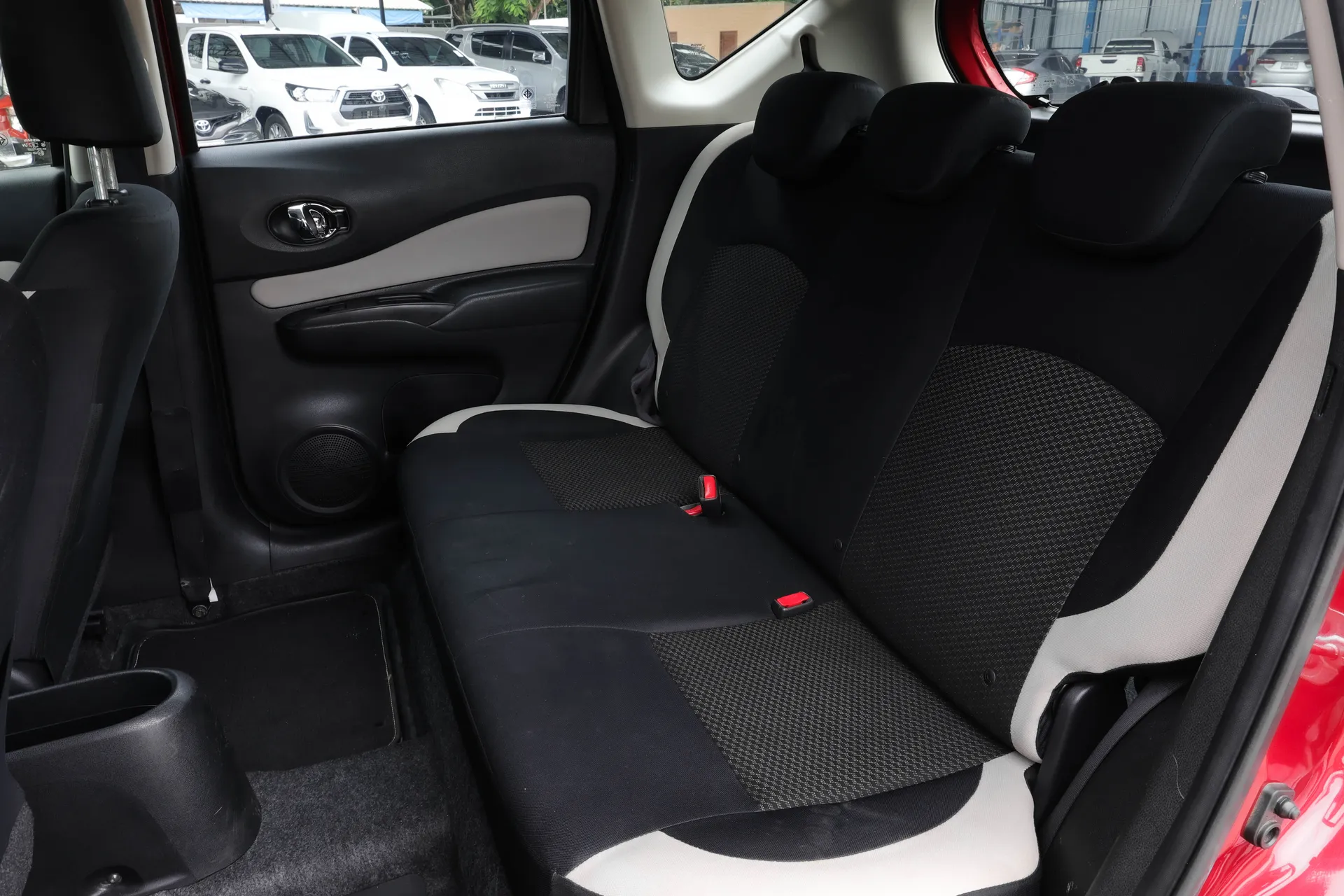 NISSAN NOTE 1.2 V 2017 AT #8กฒ-1479 - Image 18