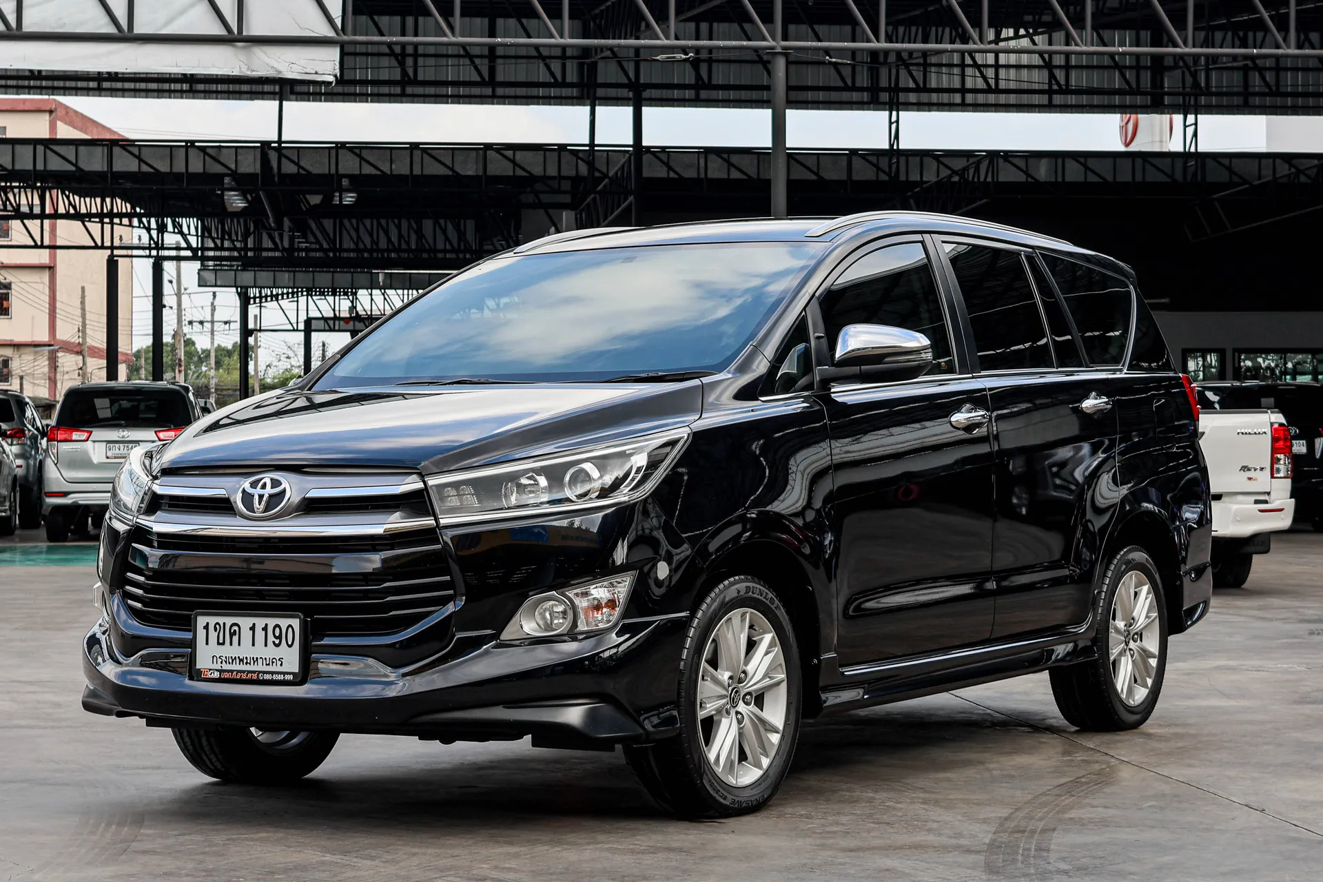 INNOVA 2.8 V 2020 AT