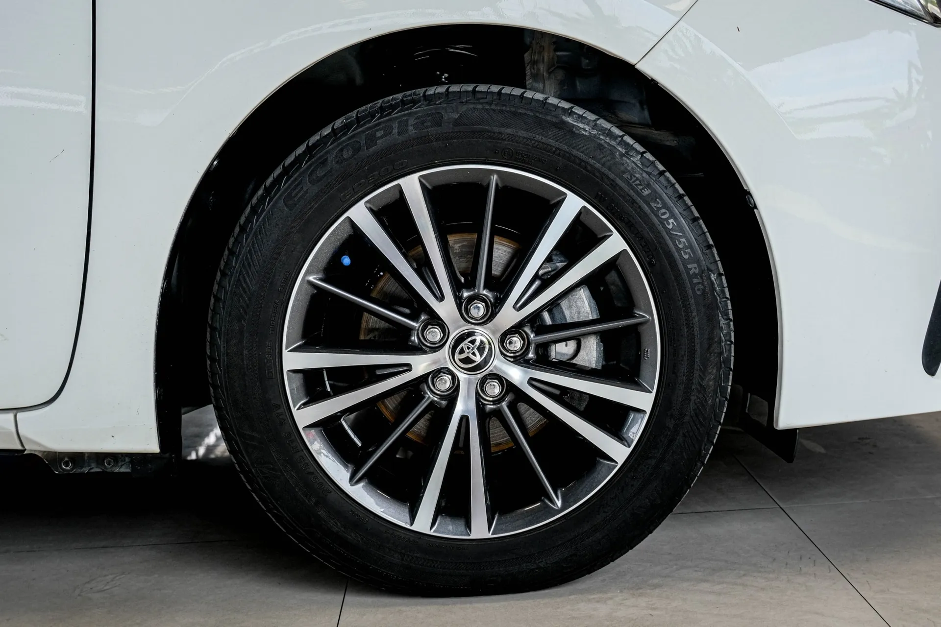 TOYOTA ALTIS 1.6 G 2017 AT #6กส1018 - Image 25