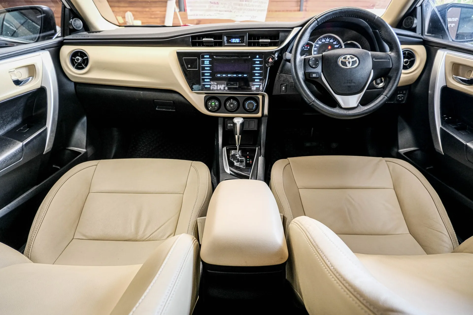 TOYOTA ALTIS 1.6 G 2017 AT #6กส1018 - Image 20