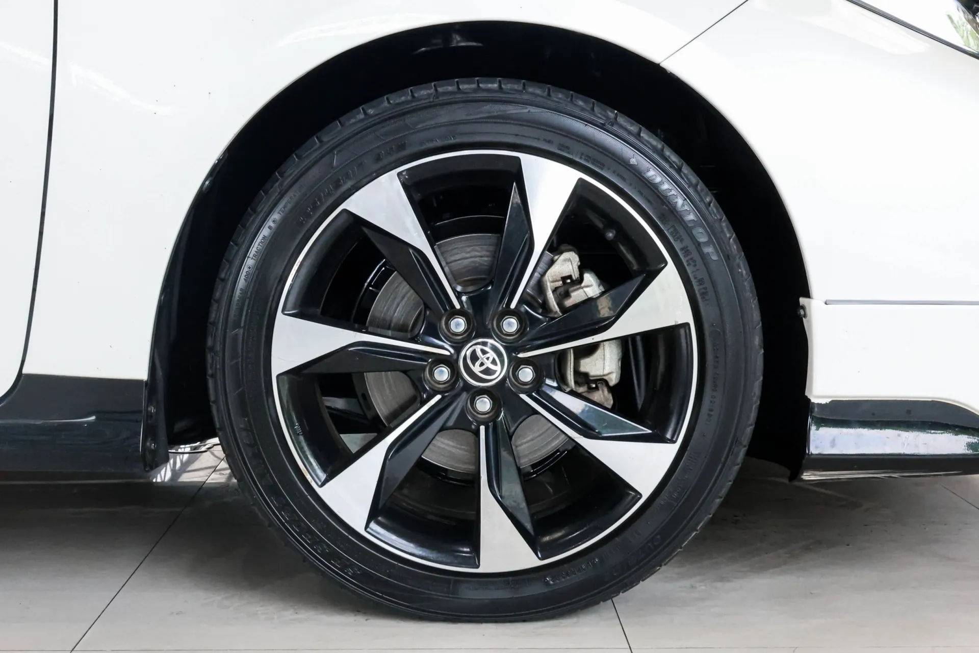 ALTIS 1.8 GR SPORT 2020 AT #9กศ2104 - Image 24