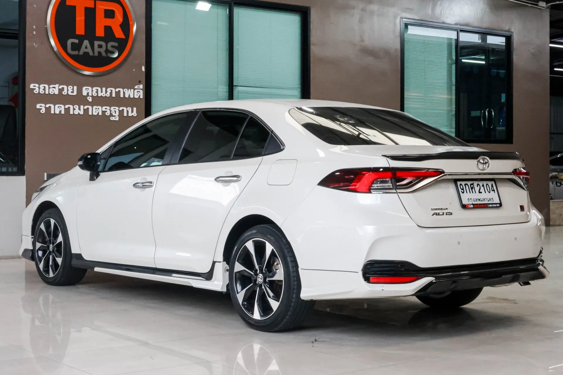 ALTIS 1.8 GR SPORT 2020 AT #9กศ2104 - Image 4