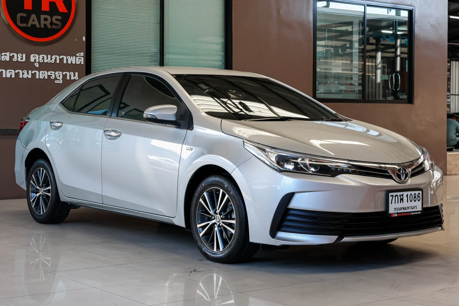 ALTIS 1.8 E 2018 AT #7กฬ-1086