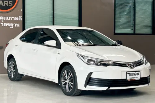 TOYOTA ALTIS 1.8 E 2017 AT #7กข-9704