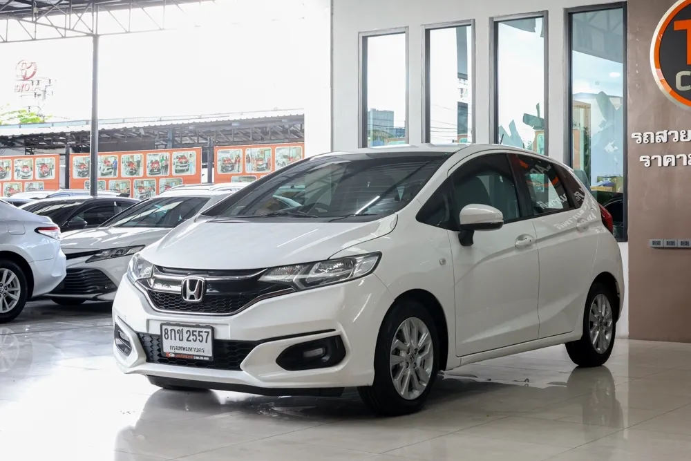 HONDA JAZZ 1.5 V 2019 AT #8กช 2557