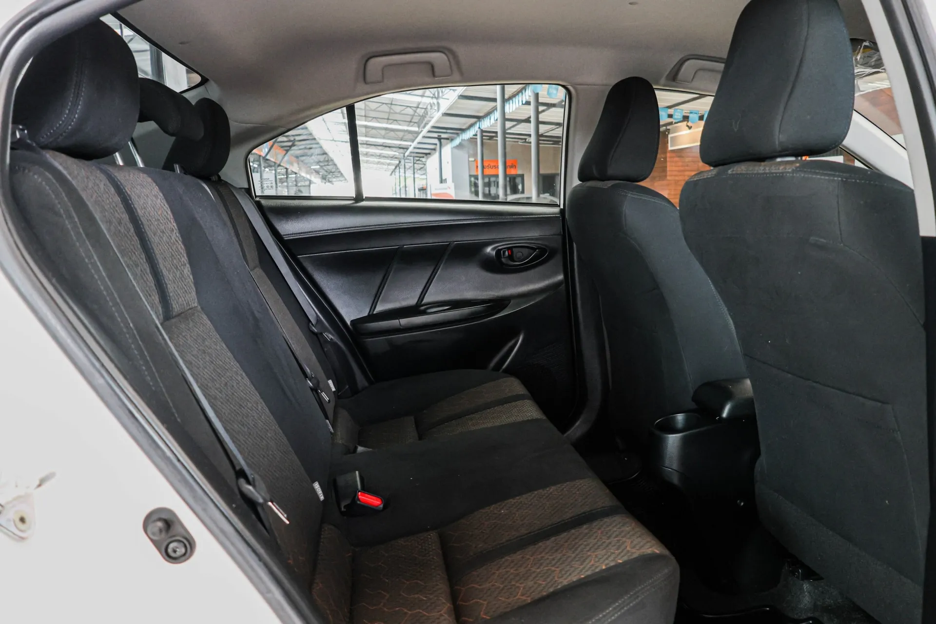 VIOS 1.5 E 2018 AT #8กญ-7484 - Image 12