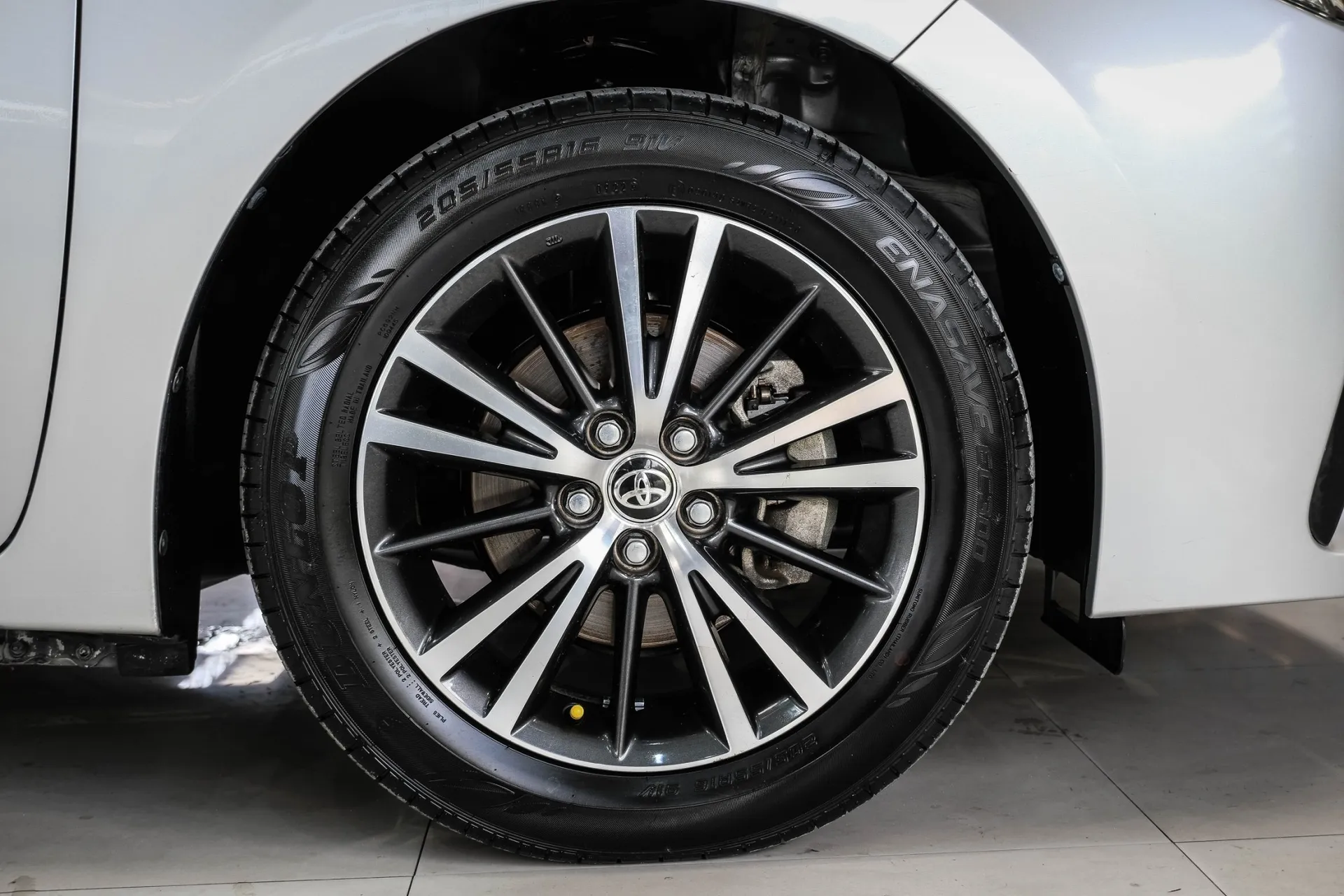 TOYOTA ALTIS 1.6 G 2017 AT #6กฎ3253 - Image 16