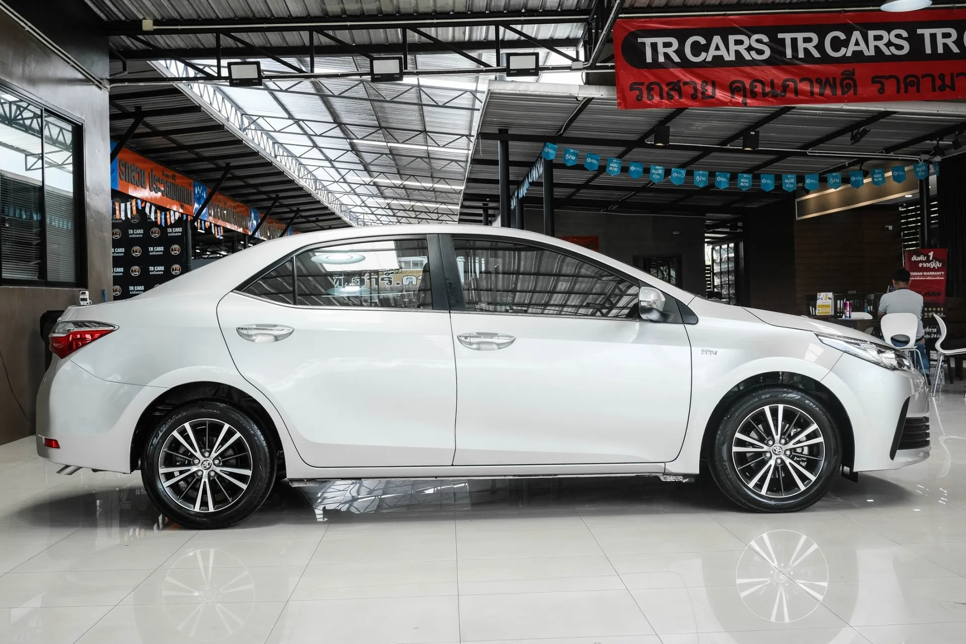 TOYOTA ALTIS 1.6 G 2017 AT #6กฎ3329 - Image 17