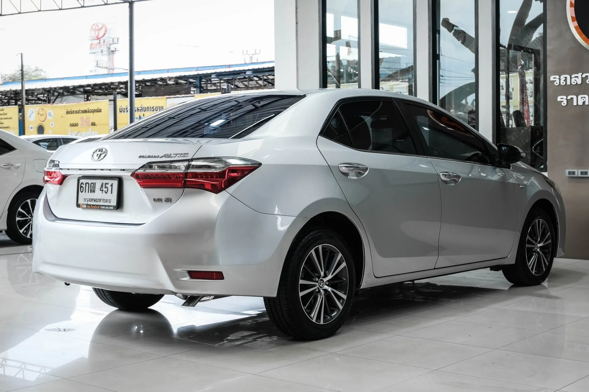 TOYOTA ALTIS 1.6 G 2017 AT #6กฒ451 - Image 14