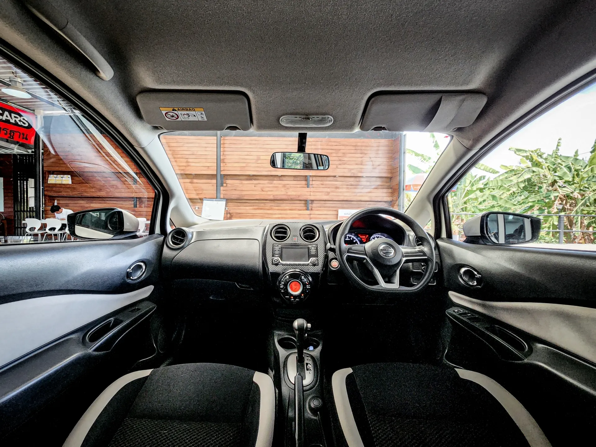 NISSAN NOTE 1.2 V 2019 AT #8กล9804 - Image 10