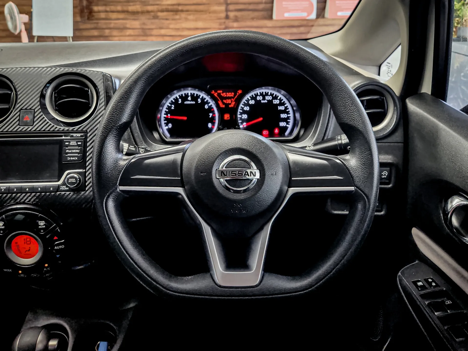 NISSAN NOTE 1.2 V 2019 AT #8กล9804 - Image 4