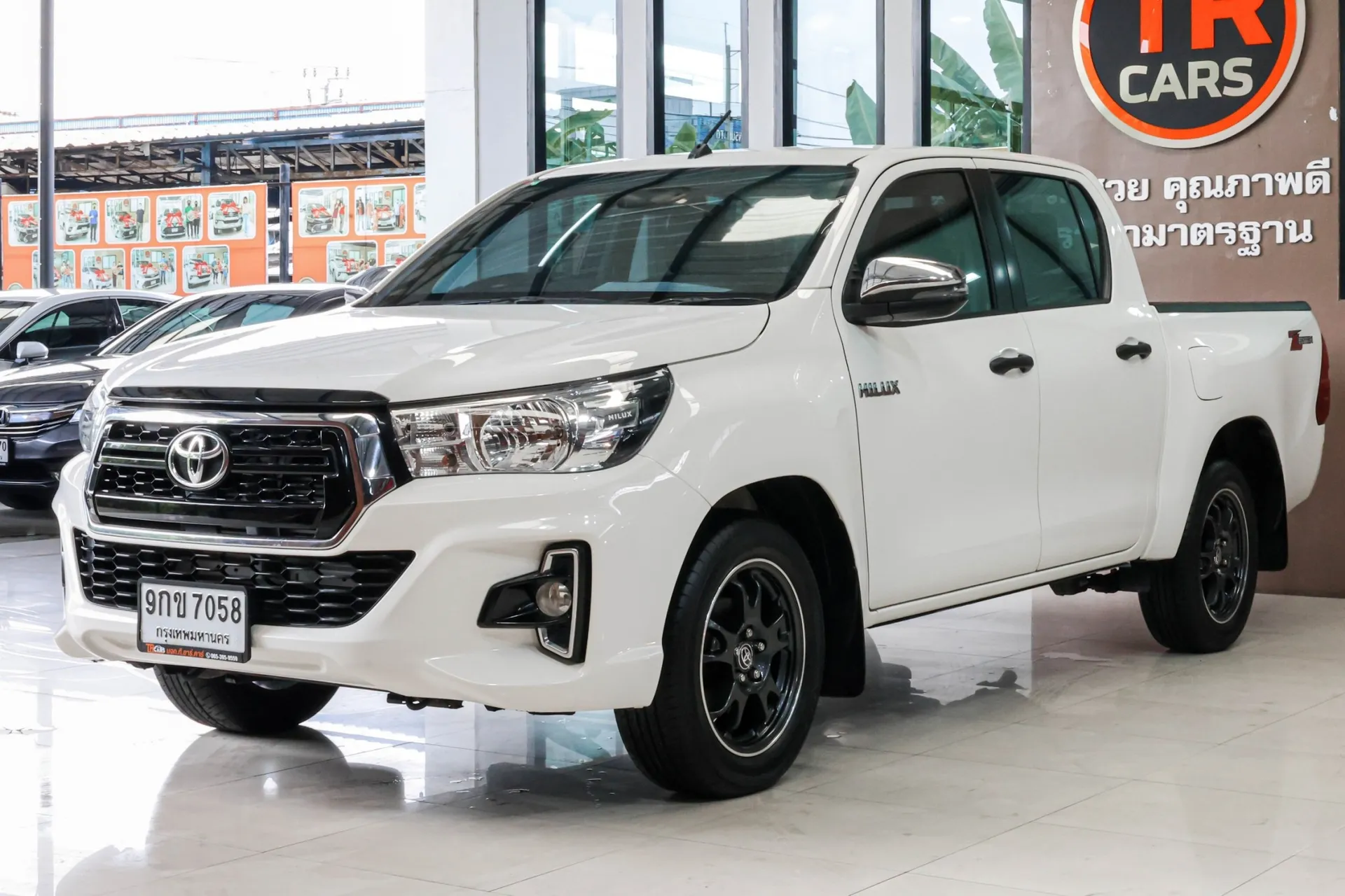 REVO DOUBLE CAB 2.4 J PLUS Z EDITION 2019 MT