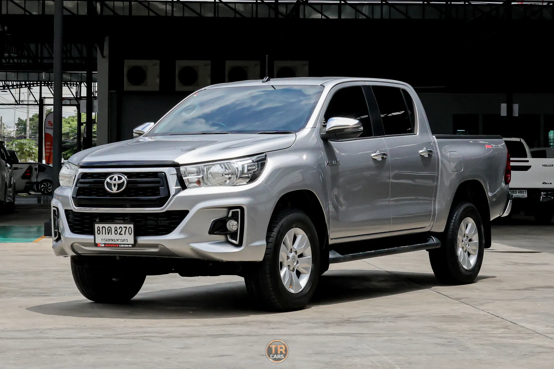 REVO DOUBLE CAB PRERUNNER 2.4 E 2019 MT
