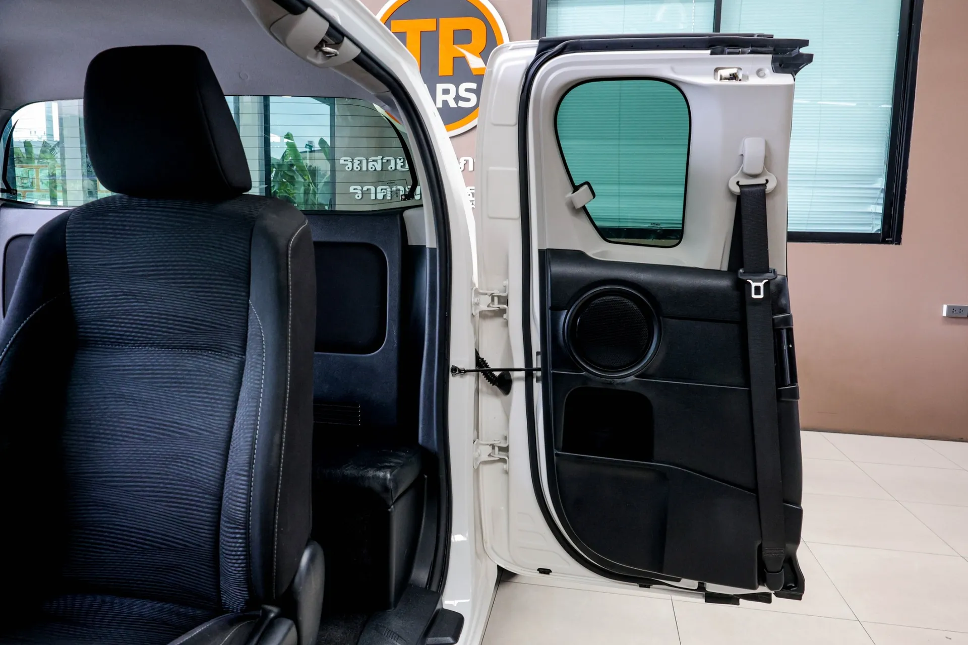 REVO SMART CAB 2.4 Z Edition 2020 MT #2ฒส-9141 - Image 20