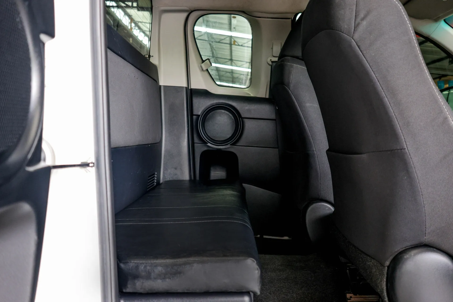 REVO SMART CAB 2.4 Z Edition 2020 MT #2ฒส-9141 - Image 23