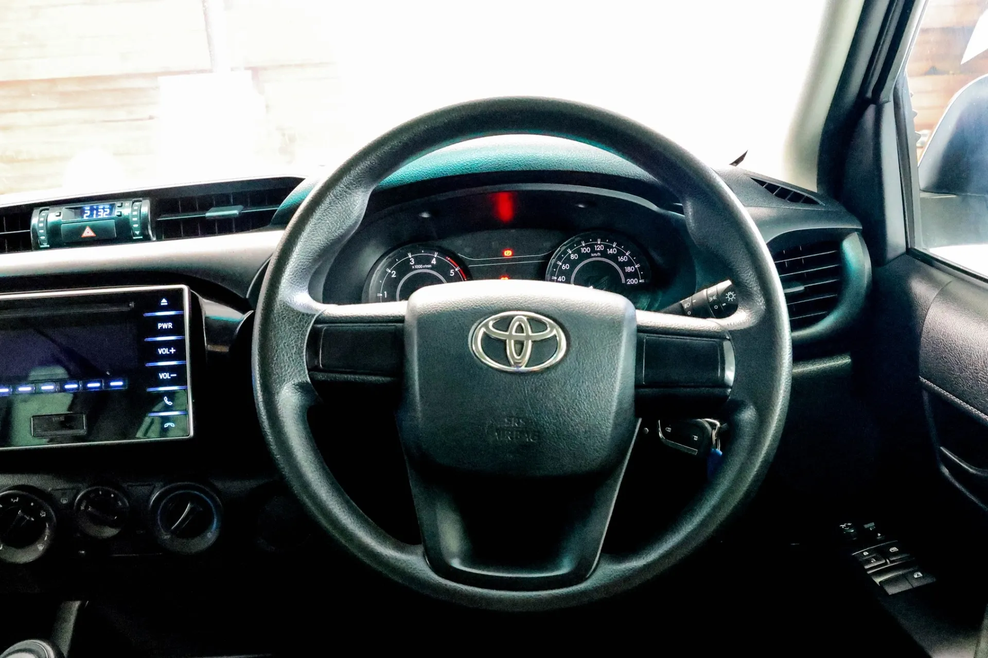 REVO SMART CAB 2.4 Z Edition 2020 MT #2ฒส-9141 - Image 9