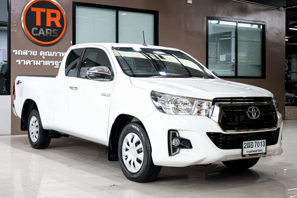 TOYOTA REVO SMART CAB 2.4 Entry Z Edition 2020 AT