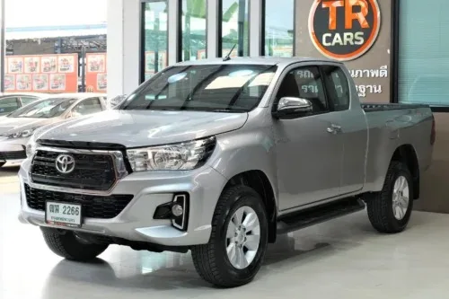 TOYOTA REVO SMART CAB 2.4 PRERUNNER 2018 MT # ฒฬ 2266