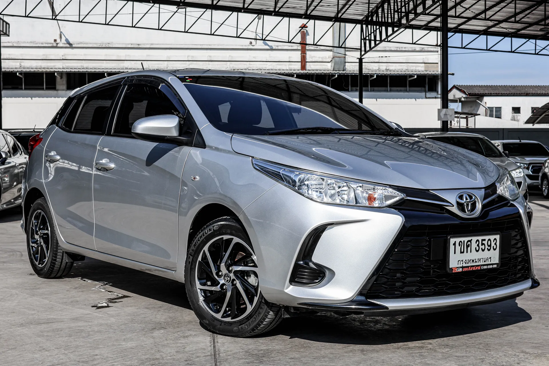 TOYOTA YARIS 1.2 ENTRY 2021 AT