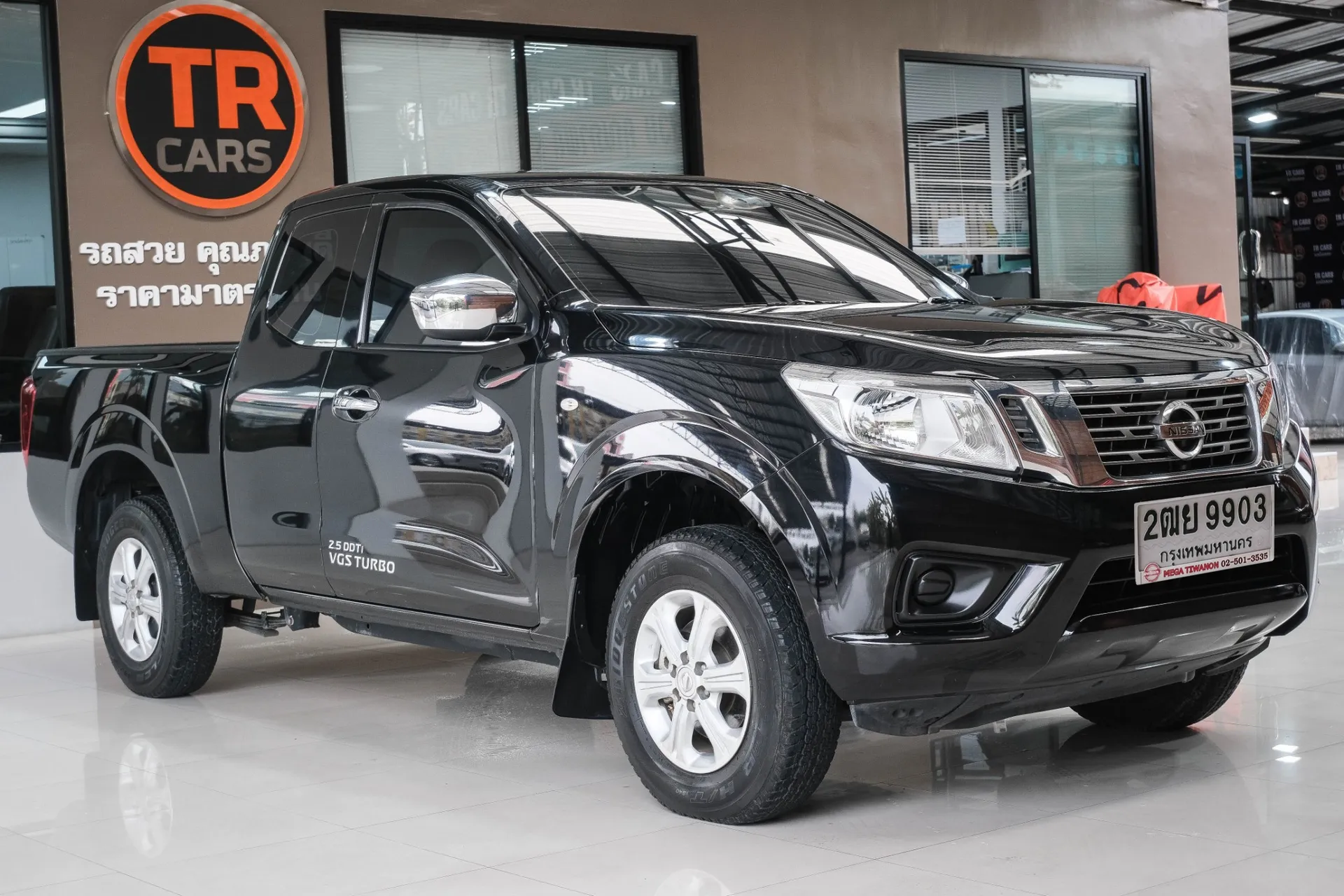 NISSAN NAVARA NP300 KING CAB 2.5 E 2019 MT #2ฒย9903-Copy-1