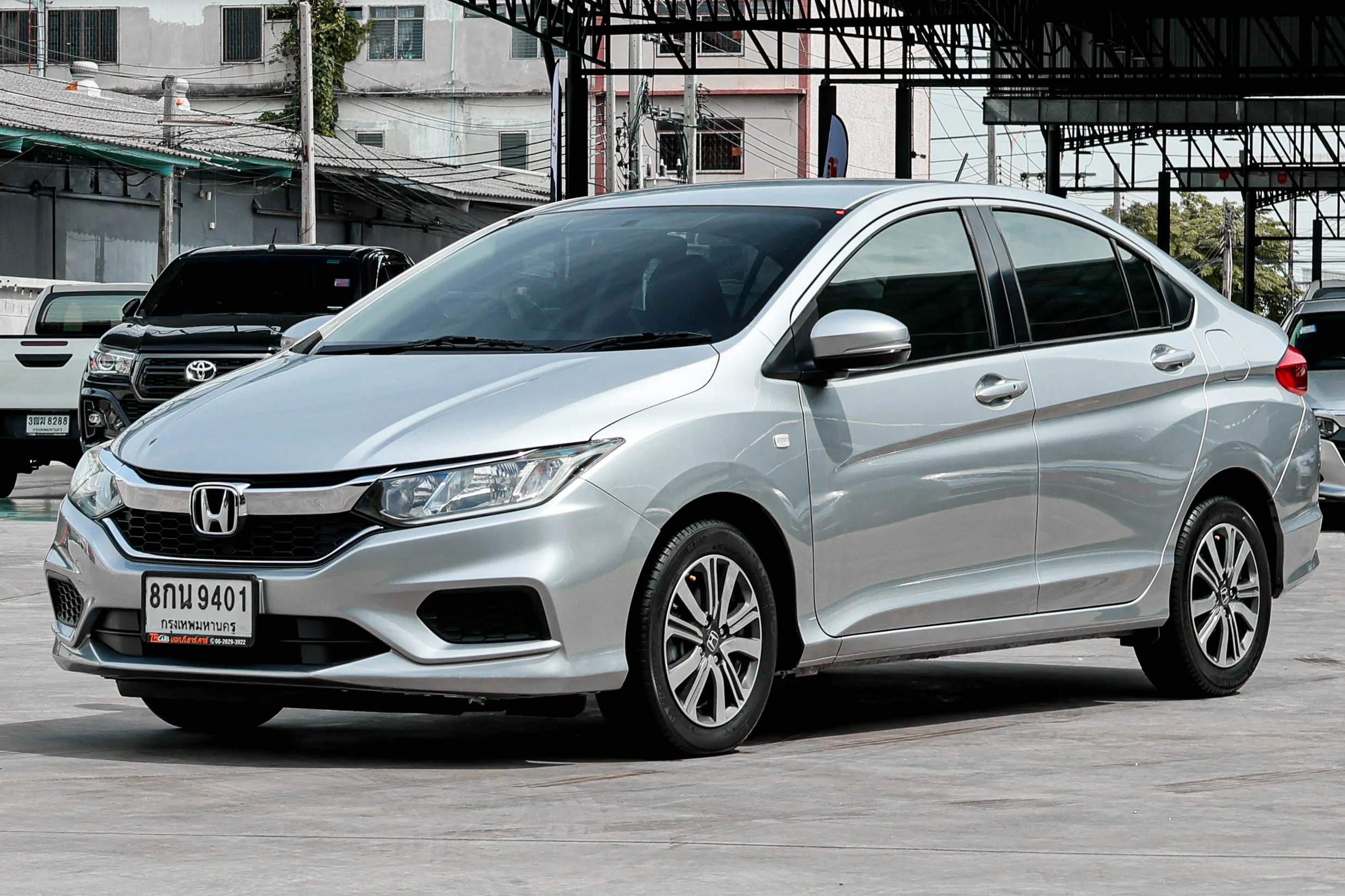 HONDA CITY 1.5 V 2017 AT #8กน-9401