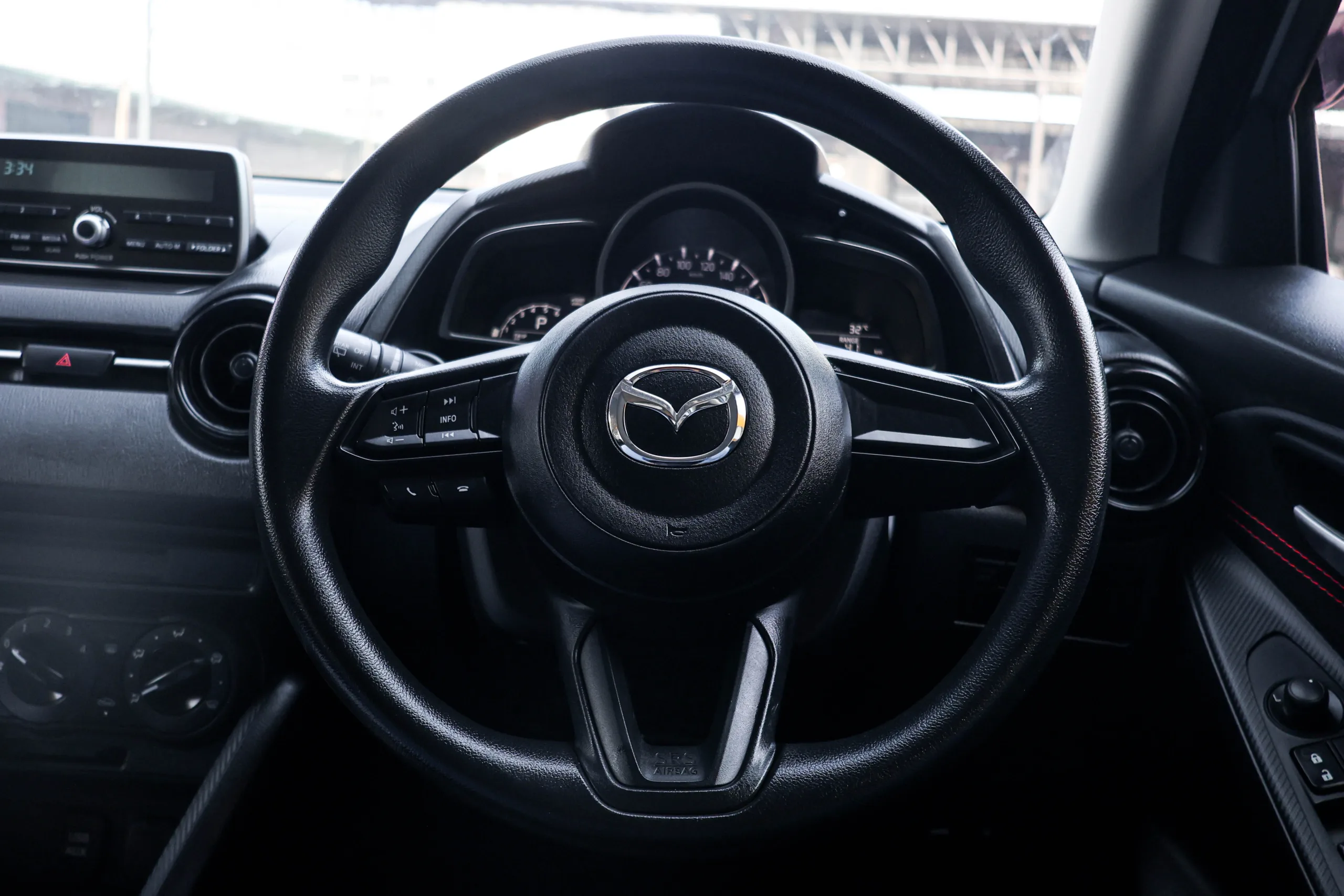 MAZDA 2 SKYACTIV-G 1.3 E SPORT ปี 2022 A/T #6ขจ-5272 - Image 14