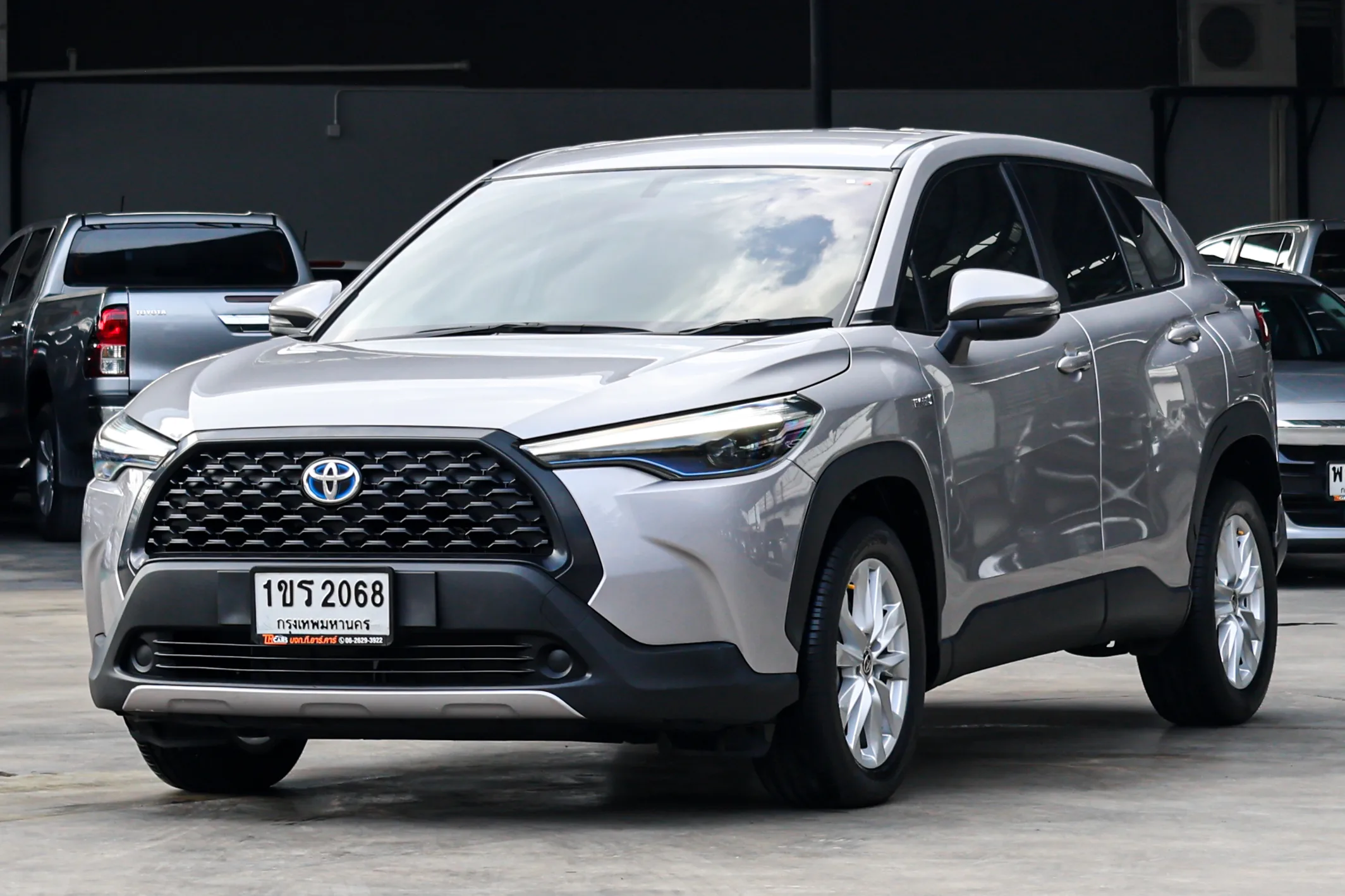 2021 Toyota Corolla Cross 1.8 (ปี 20-26) Hybrid Smart SUV#1ขร-2068