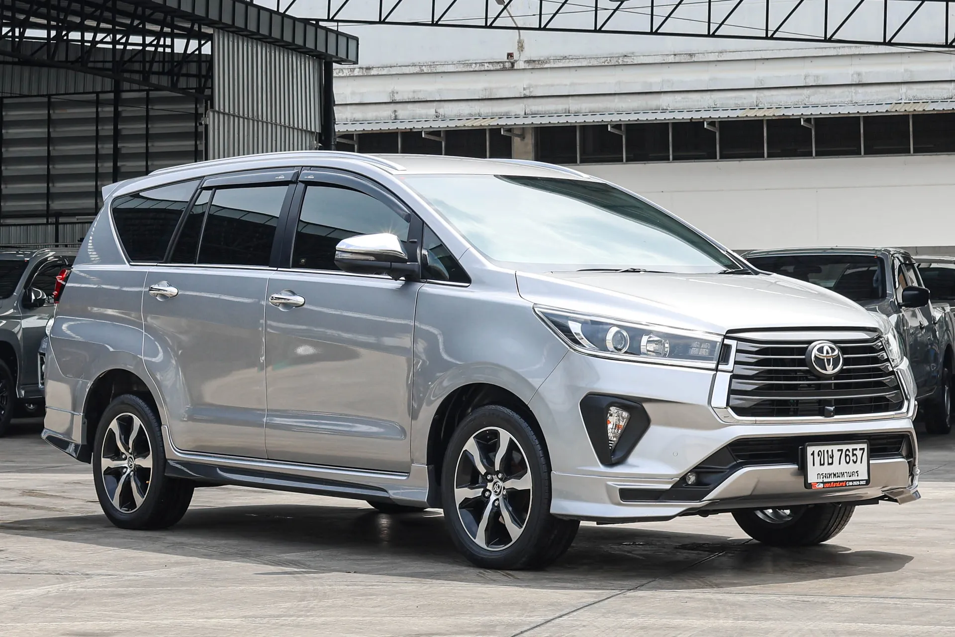 INNOVA CRYSTA PREMIUM 2.8 V 2021 AT #1ขษ-7657