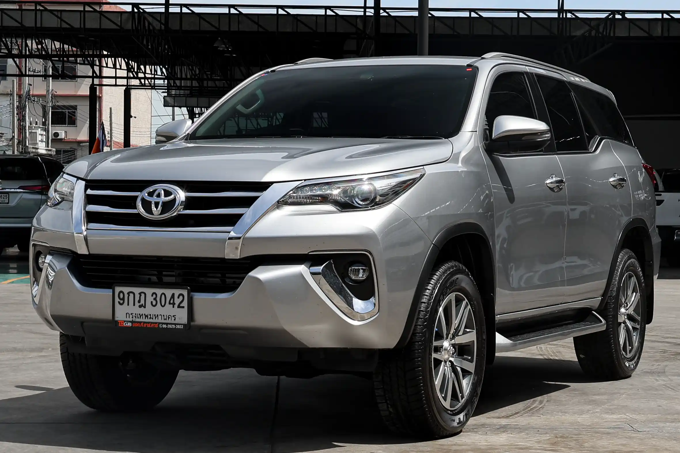 2019 Toyota 2019 toyota fortuner 2.4 (ปี 15-25) v 4wd suv