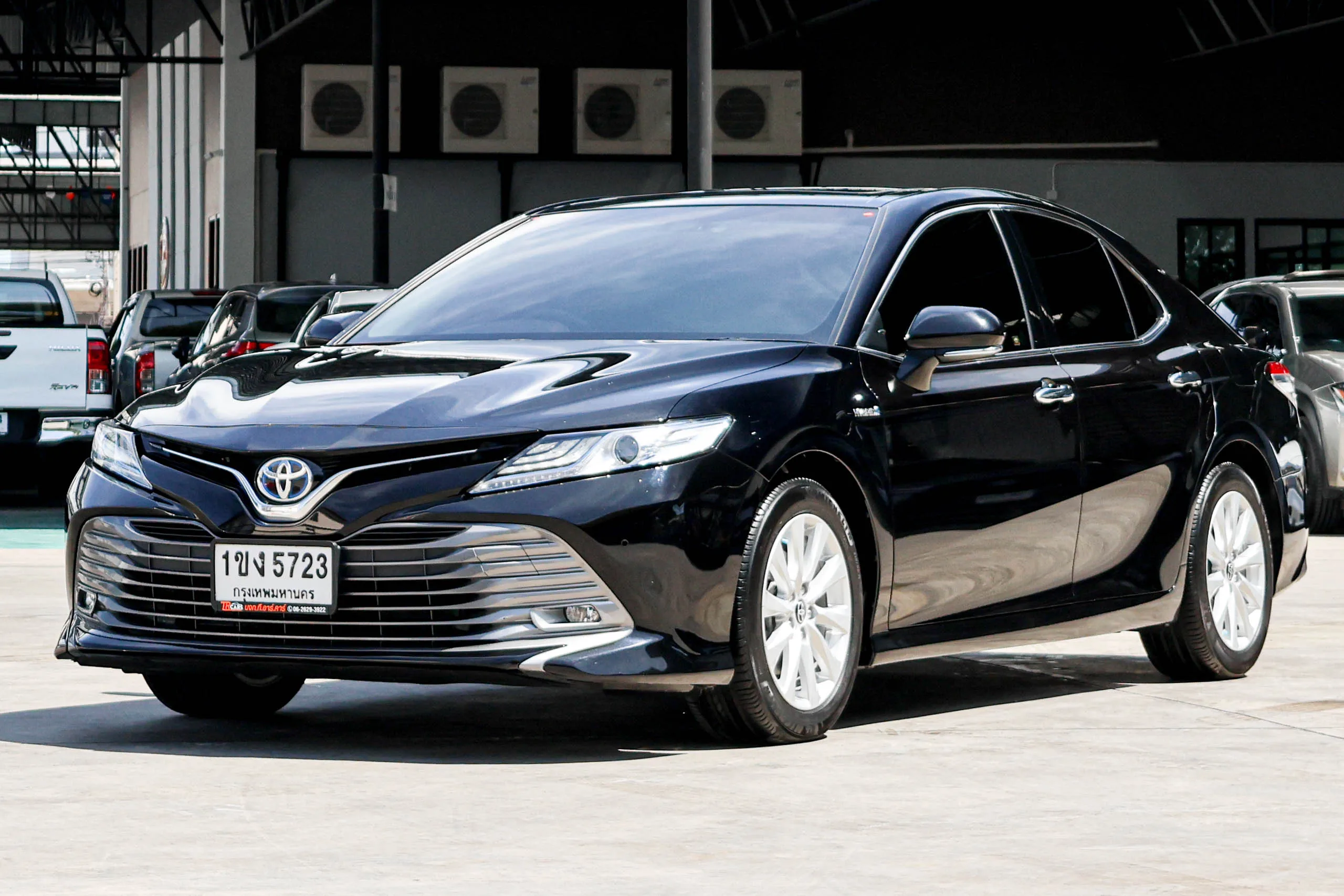 2020 Toyota CAMRY 2.5 (ปี 18-24) Hybrid Sedan