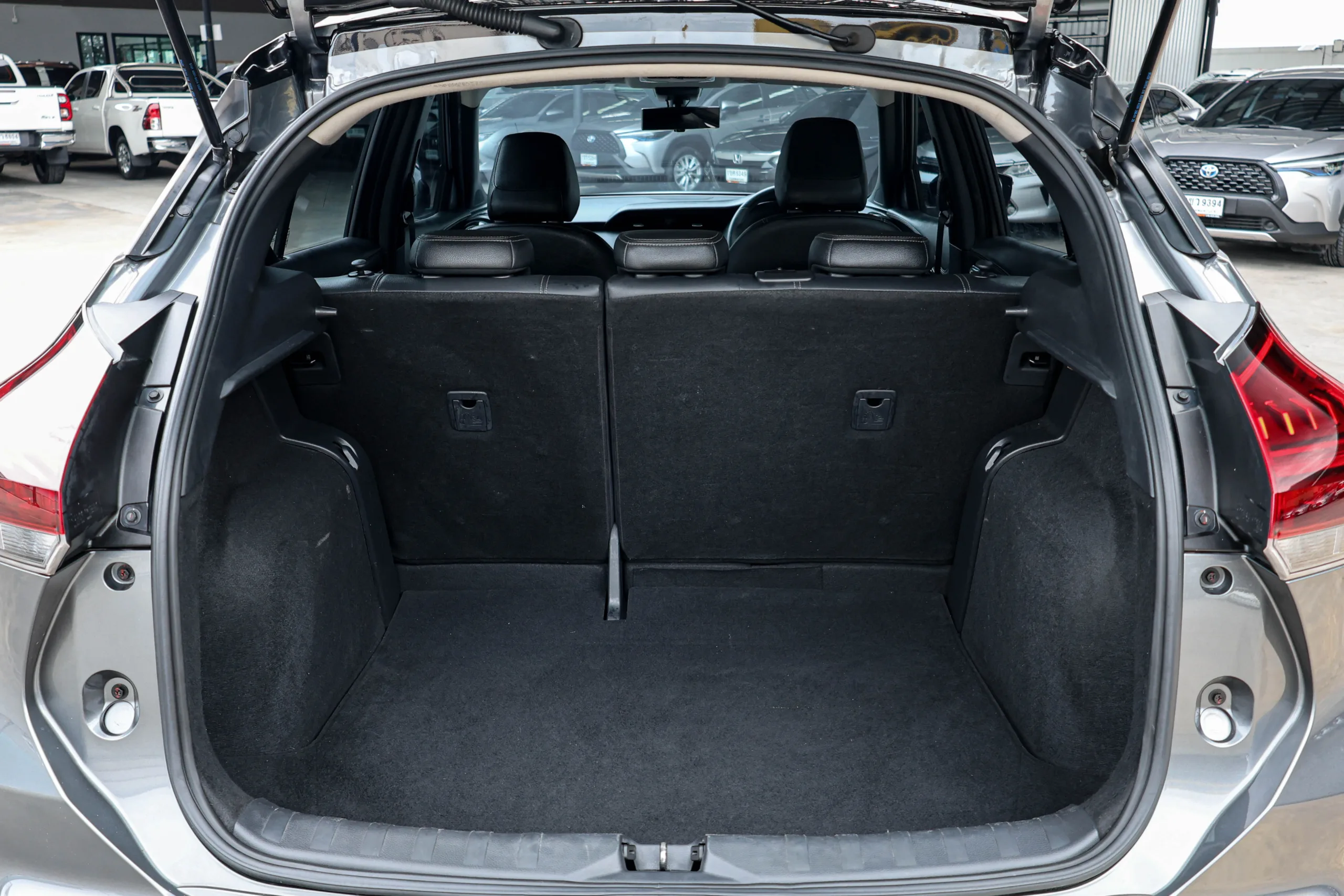 2022 Nissan Kicks 1.2 (ปี 20-26) VL SUV - Image 30