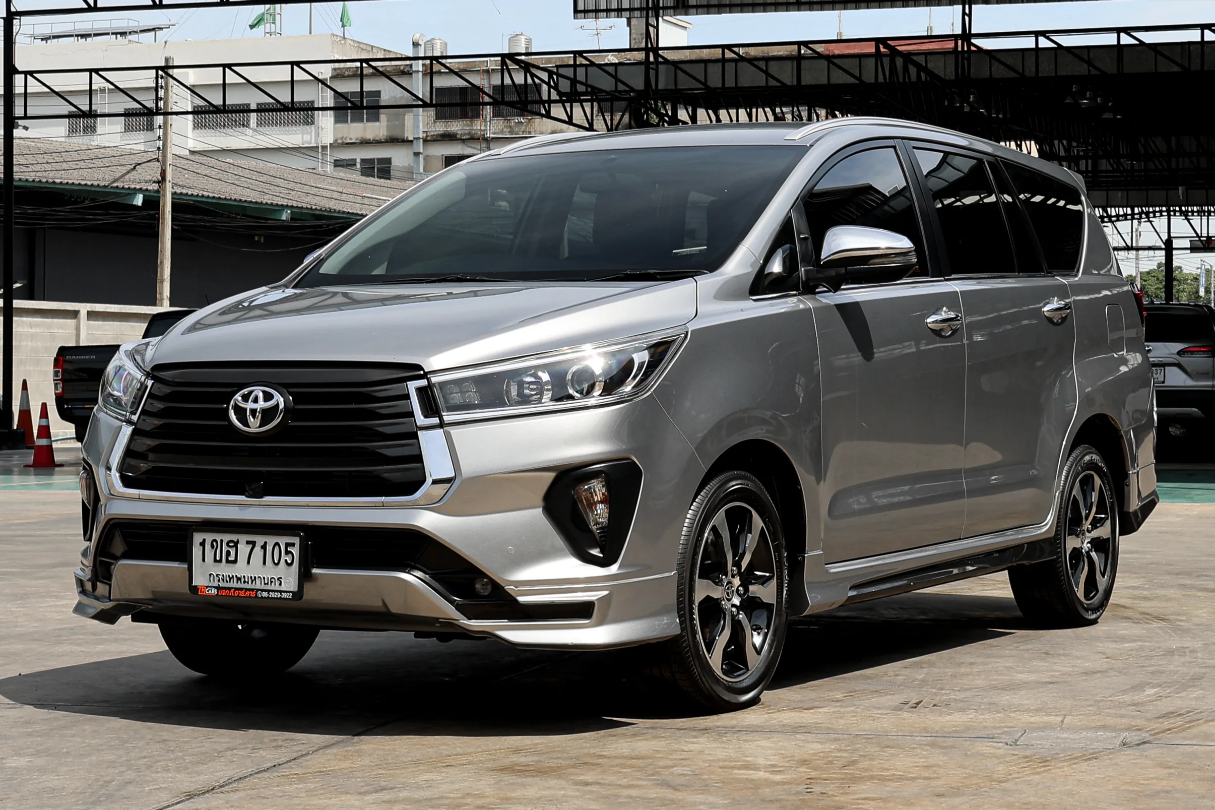 2021 Toyota INNOVA 2.8 (ปี 16-22) Crysta V Wagon