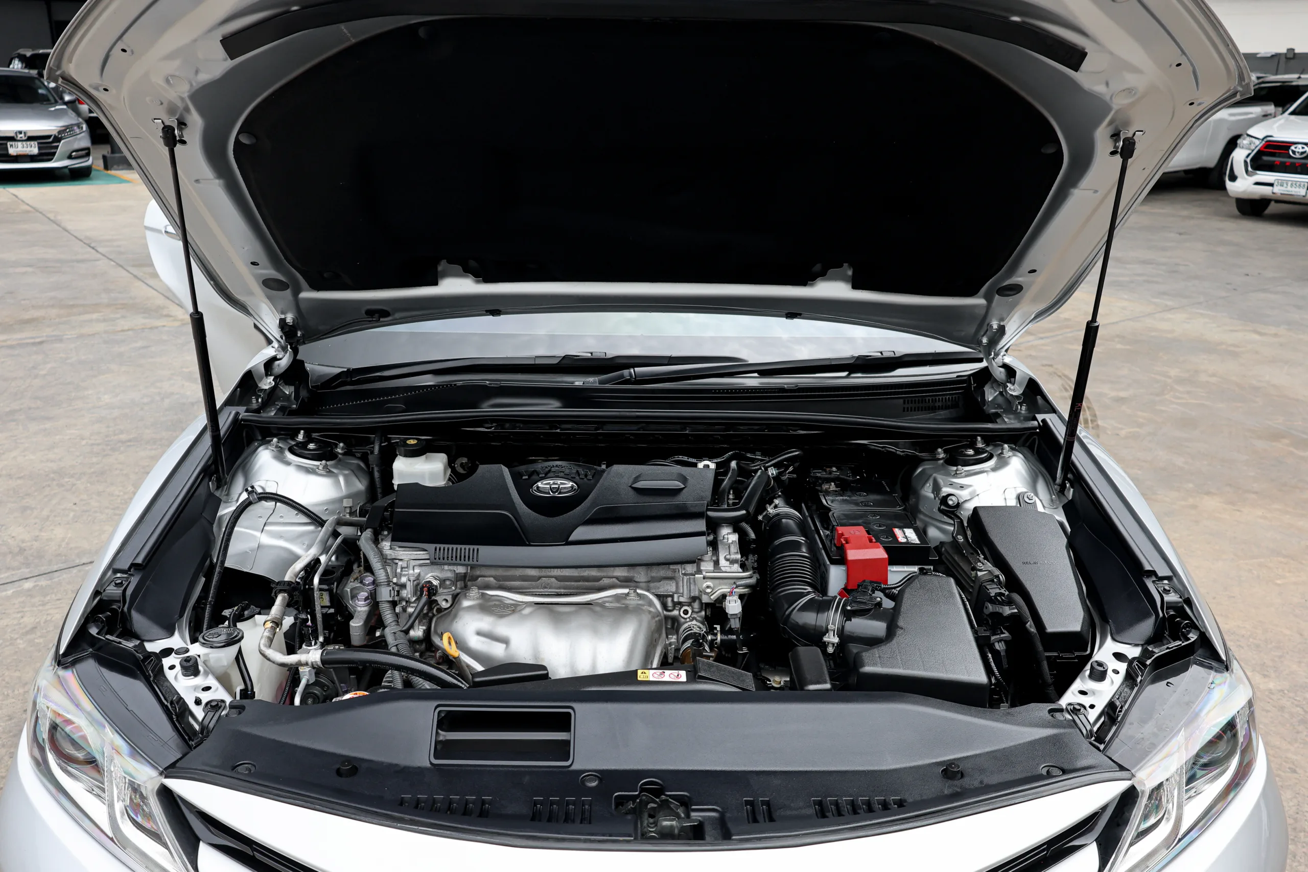 2019 Toyota CAMRY 2.0 (ปี 18-24) G Sedan - Image 29