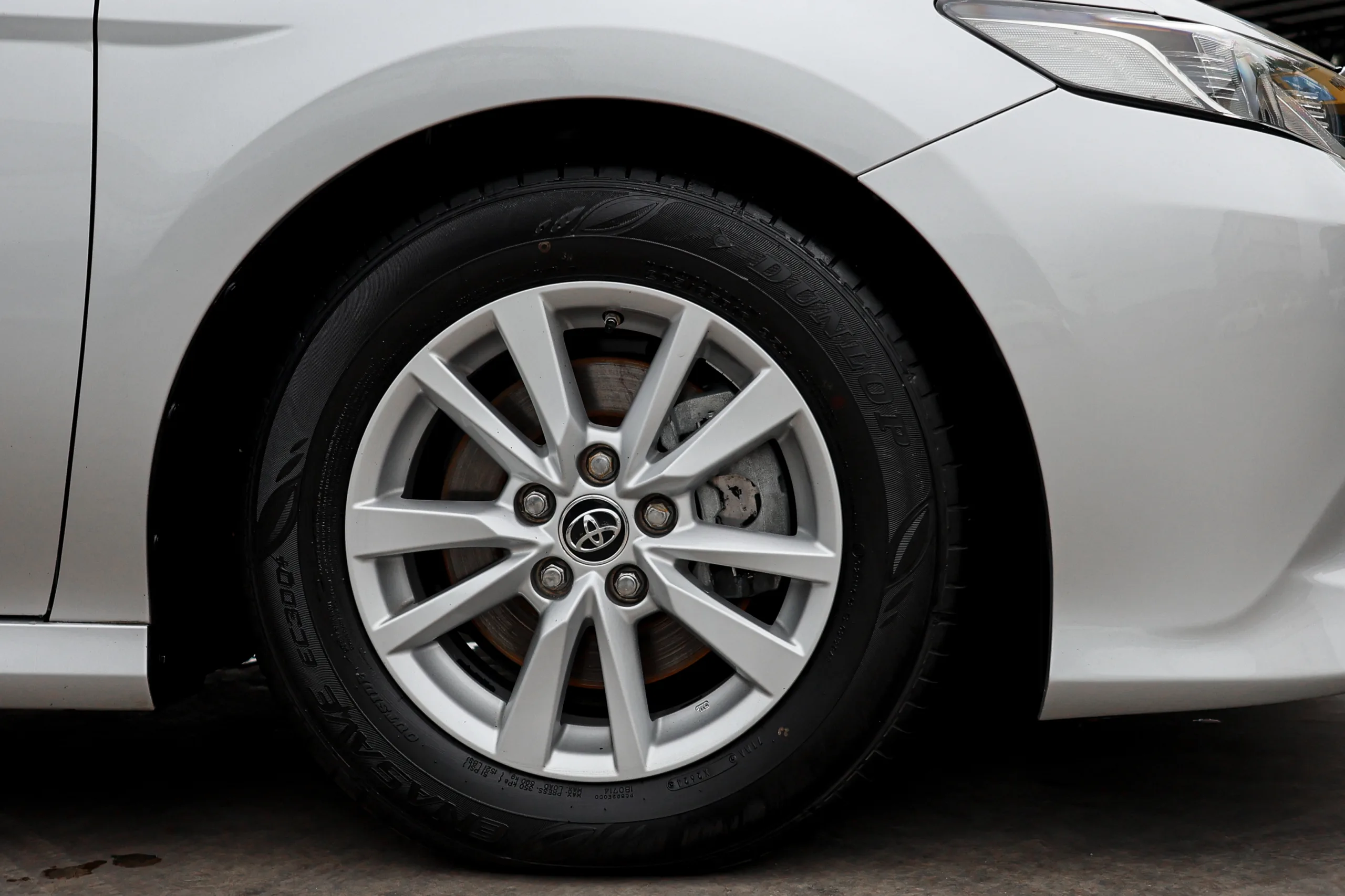 2019 Toyota CAMRY 2.0 (ปี 18-24) G Sedan - Image 5